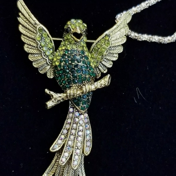 Green Parrot Branch Brooch Pendant Necklace NWT - Picture 2 of 10